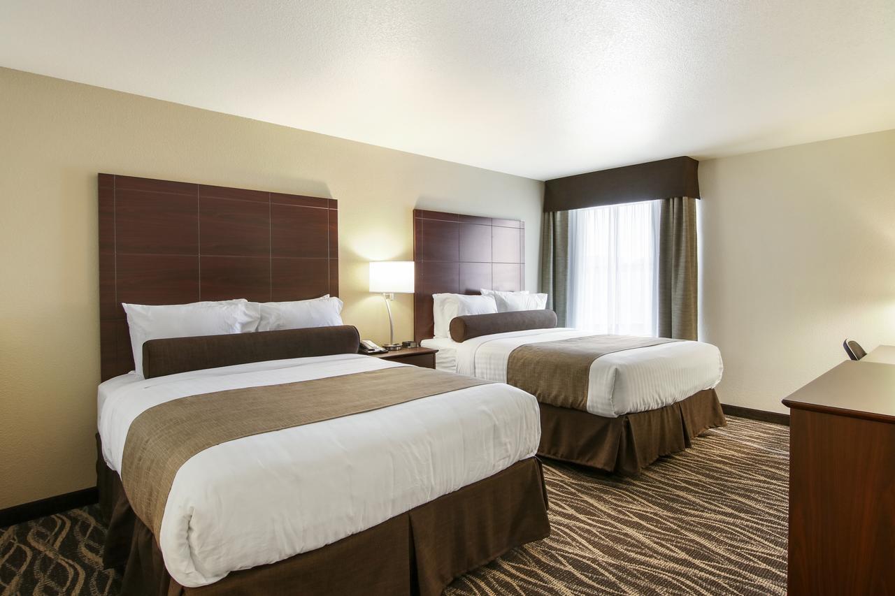 Cobblestone Inn & Suites - Menomonie/Uw-Stout Екстериор снимка