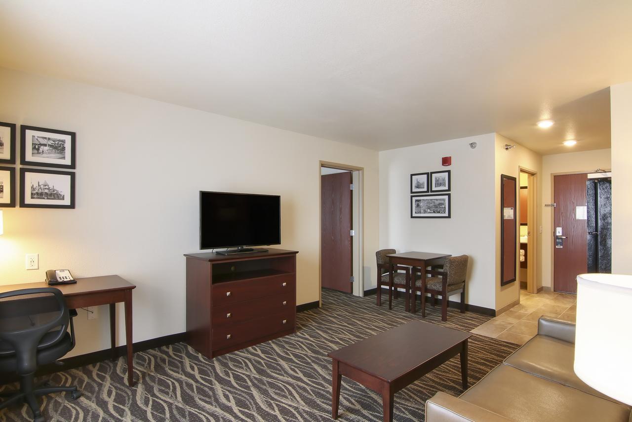 Cobblestone Inn & Suites - Menomonie/Uw-Stout Екстериор снимка
